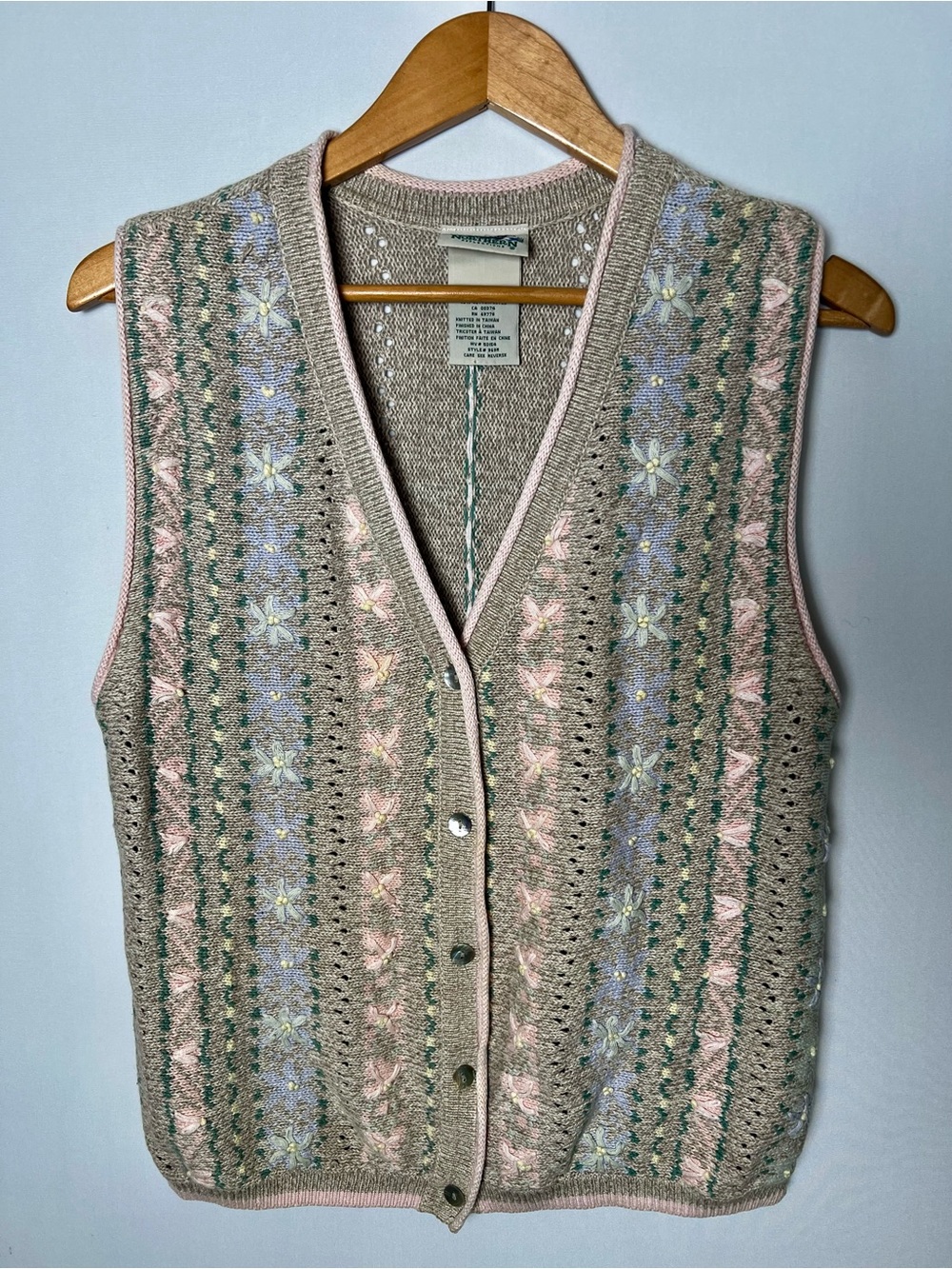 Northern Reflections 90s Vintage Knit Cardigan Vest Embroidered Cottagecore M